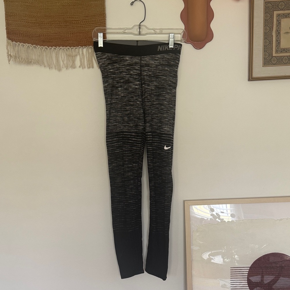 Nike Kids Gray to Black Ombre Performance Leggings